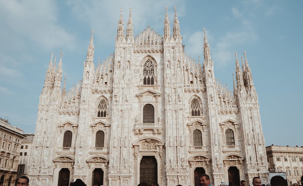 Pizza duomo milan